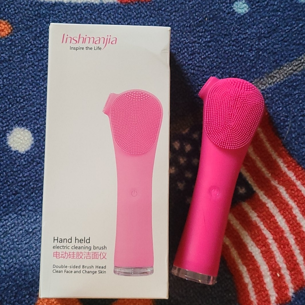 Electric Face Cleanser